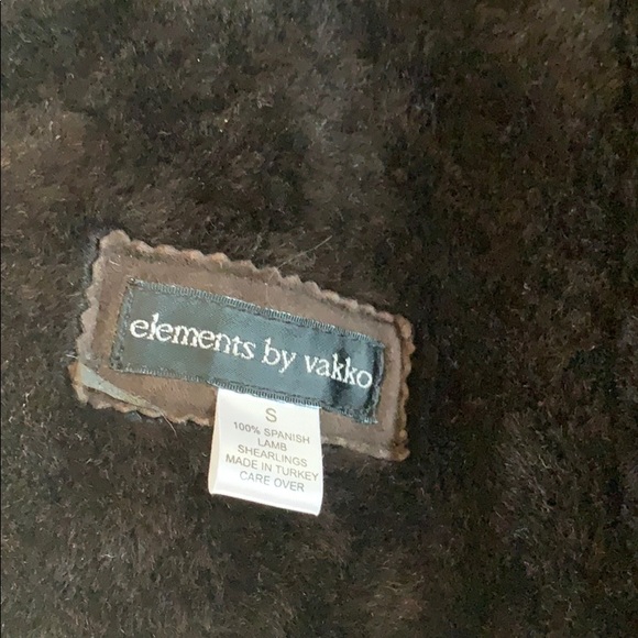 Brown shearling cost - Picture 7 of 11